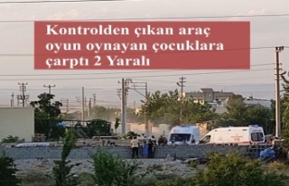 Kontrolden çıkan araç oyun oynayan çocuklara çarptı:...