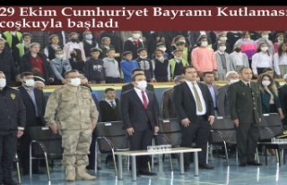 29 Ekim Cumhuriyet Bayramı Kutlaması coşkuyla başladı