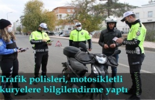 Trafik polisleri, motosikletli kuryelere bilgilendirme...