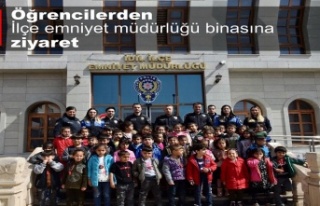 Öğrencilerden İlçe Emniyet Müdürlüğüne ziyaret