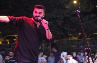 İdil'li Gençler halk konserinde coştu