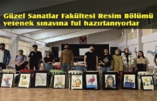 Öğrenciler Güzel Sanatlar Fakültesi yetenek sınavına...