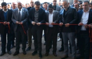 Güçlükonak’ta Özalp Tekstil Fabrikası açıldı