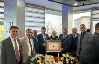 Neşe Yağan Avukatlık mesleğine başladı