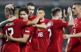 A Milli Futbol Takımı FİFA sıralamasında 2 basamak...