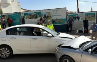 Şırnak'ta 2 aracın çarpıştığı kazada...