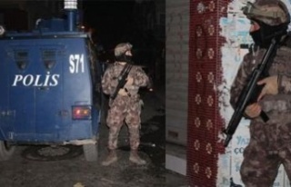 Sultangazi, Bayrampaşa'da operasyon 1 kişi...