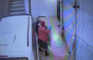 42 bin doları çalan hırsız yakalandı