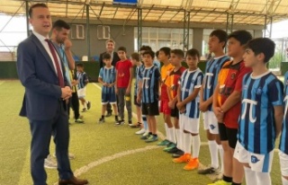 Kaymakam Futbol okulu öğrencileri ile bir araya...
