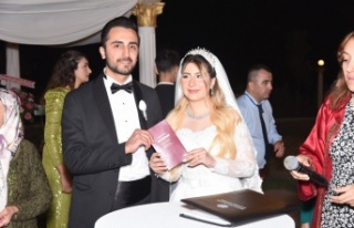 Reyhan ve Murat  çifti dünya evine girdi