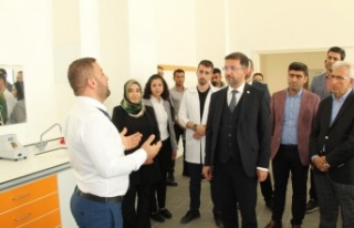Şırnak üniversitesinde optisiyenlik labratuarı...