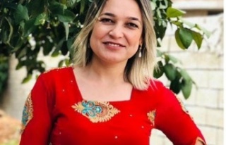 Elfesya Nas aday adayı başvurusunda bulundu