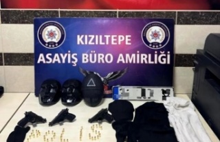 Kuyumcu soygun girişimi 3 maskeli soyguncu yakalandı