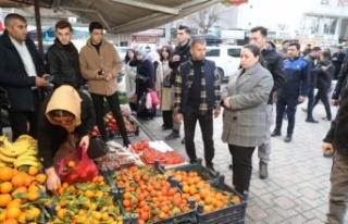 Kaymakam Demir esnafı gezdi vatandaşla bir araya...