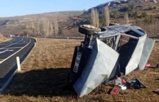 Otomobil şarampola devrildi 1 kişi yaralandı