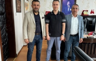 İdil Derneğin'de Kaymakama ziyaret