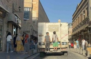 Çocuklar nerede duracaklarını bilmiyorlar