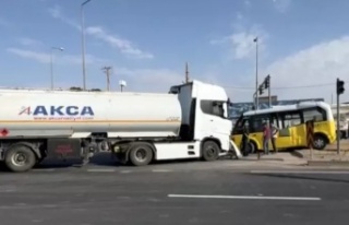 Tankerle Minibüs çarpıştı