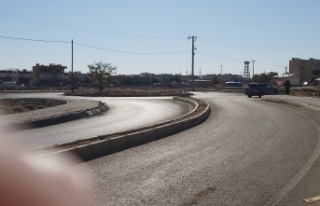Kavşağa Trafik ışıklarını istiyoruz
