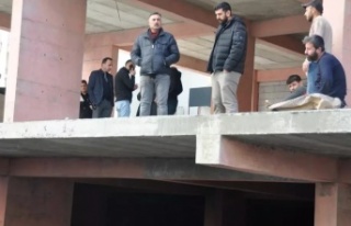İnşaatan düşen işçi hayatını kaybetti