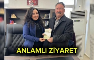İdil'li yazardan Belediye Başanına ziyaret