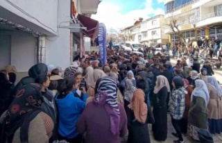 İndirim kampanyası izdihdama yol açtı