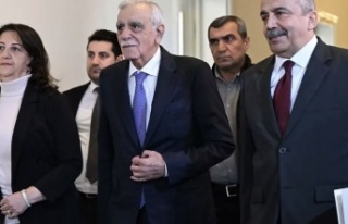 Sırrı Süreyya Önder’den sonra İmralı heyetin...