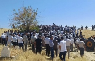 Aileye silahlı saldırı 4 kişi hayatını kaybetti