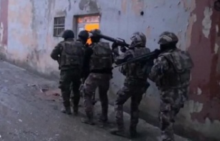 Hendek Operayonu 19 kişiye gözaltı