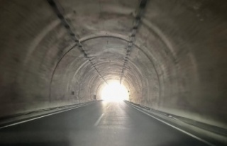 Tünellerde ışıklar yanmıyor sürücüler tepkili