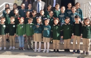 21 ikiz aynı okulda eğitim görüyor