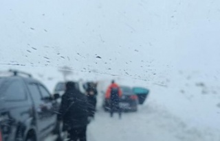 Şırnak’ta 22 Araç yolda kaldı