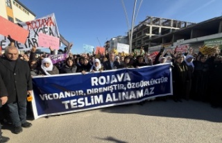 Dem Partinde Rojava’ya destek yürüyüşü