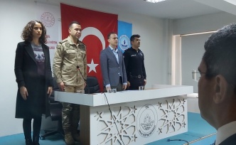 Kaymakam Muhtarlarla toplantı gerçekleştirdi