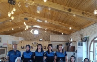 Özel çocuklara etkinlik