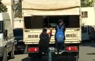 Kamyonda tehlikeli yolculuğun keyfi