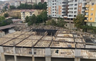 Otopark inşaatında çalışmalar devam ediyor