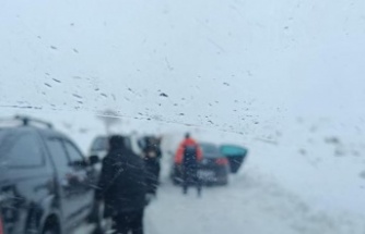 Şırnak’ta 22 Araç yolda kaldı