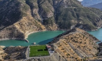 Uludere stadı ilgi çekiyor