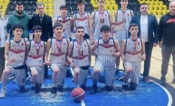 Şırnak Lisesi Basketbol’da Türkiye yarı finalinde
