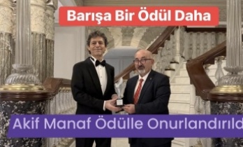 Dünyaca Ünlü Yazar Akif Manaf’a Yeni Barış Ödülü