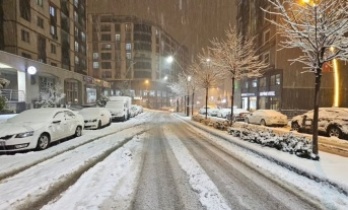 Kar Yağışı nedeniyle okullar tatil edildi
