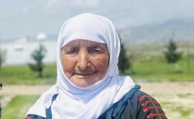 Leyla Dicle vefat etti