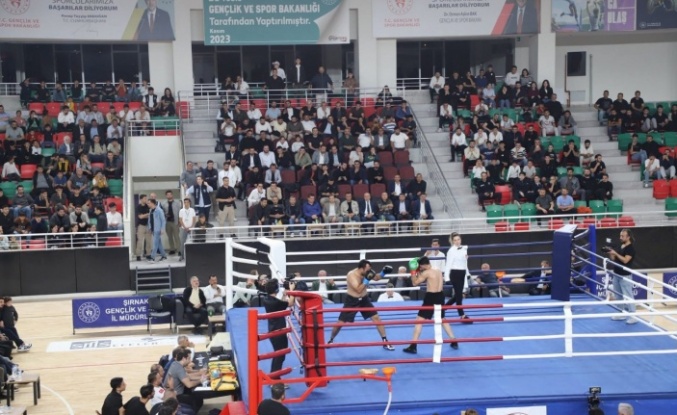 Şırnak’lı Çelik profesyonel ringe damgasını vurdu