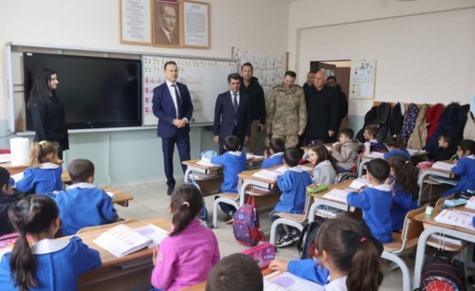 Kaymakam Adıgüzel’den Tepeköy Okuluna ziyaret