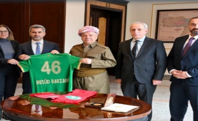 Amed Spor yönetimi Mesut Barzani’yi ziyaret etti
