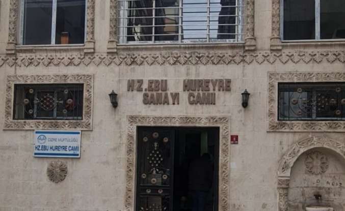 Camii Cemaetti hırsızların hedefinde