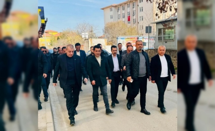 MHP İl teşkilatından İdil'e ziyaret