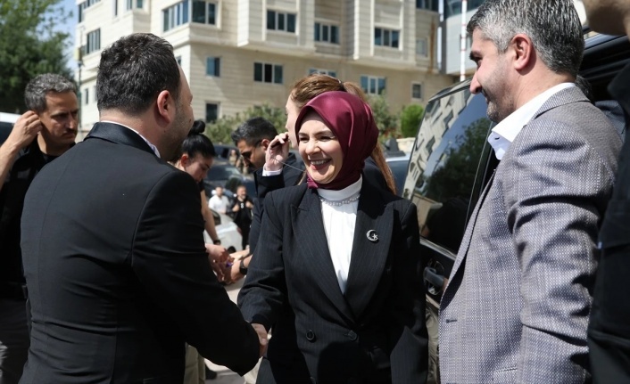 Aile ve Sosyal Hizmetler Bakanı Şırnak'ta nikah şahitliği yaptı