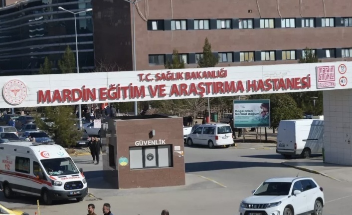 Kadın araç kazasında hayatını kaybetti